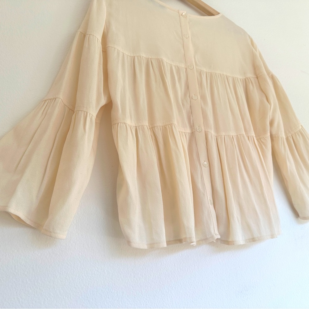 Madewell Tiered Button-Back Top - Picture 3 of 12